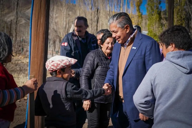 Rolando Figueroa: “Llegó el tiempo de defender lo nuestro. La neuquinidad, es nuestro mejor&nbsp;recurso”
