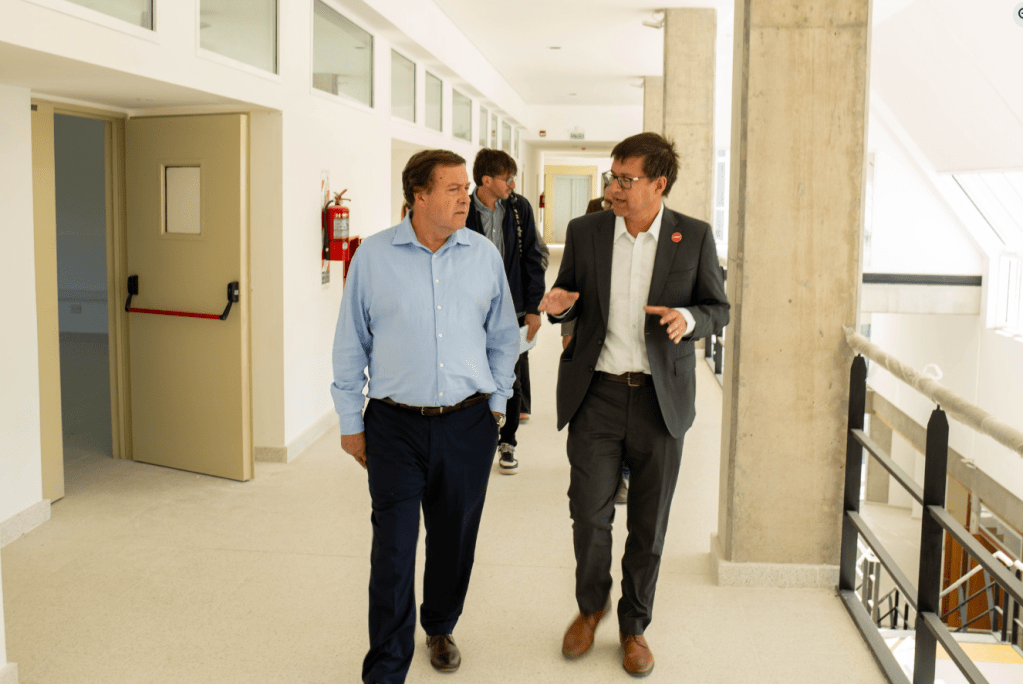 Bariloche: Alberto Weretilneck avanza con obras claves en la UNRN que Nación&nbsp;abandonó