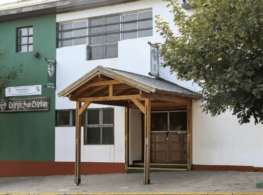 Renuncia al subsidio: una escuela de Bariloche generó polémica al volverse arancelada tras cobrar la matrícula&nbsp;2026